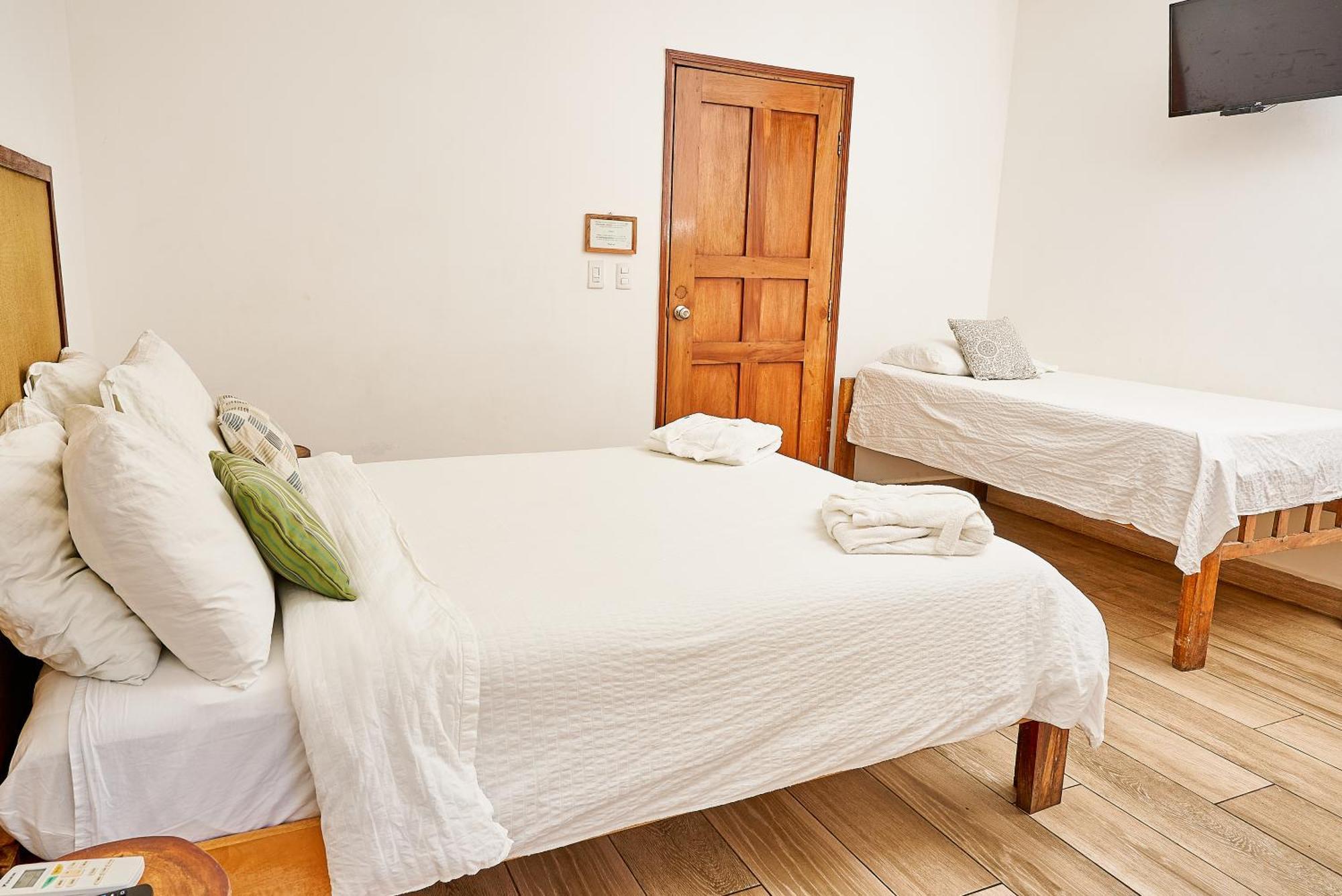 Aaki Hotel Лас-Пеньитас Экстерьер фото
